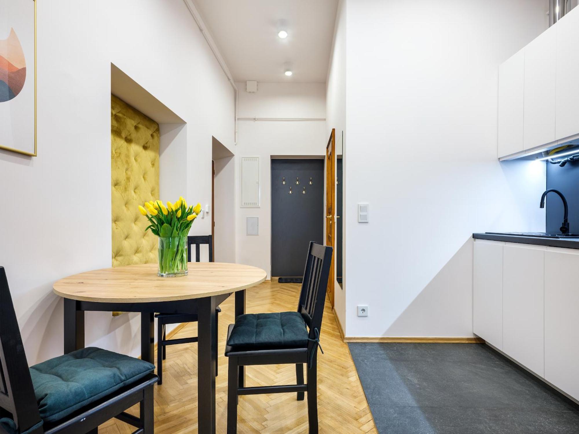 Tyzenhauz Apartments Old Town Cracovie Extérieur photo