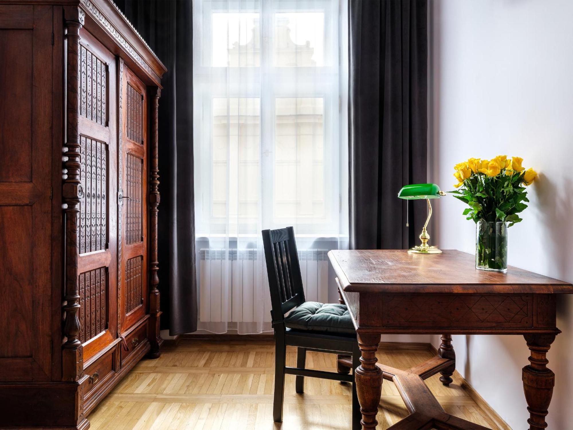 Tyzenhauz Apartments Old Town Cracovie Chambre photo