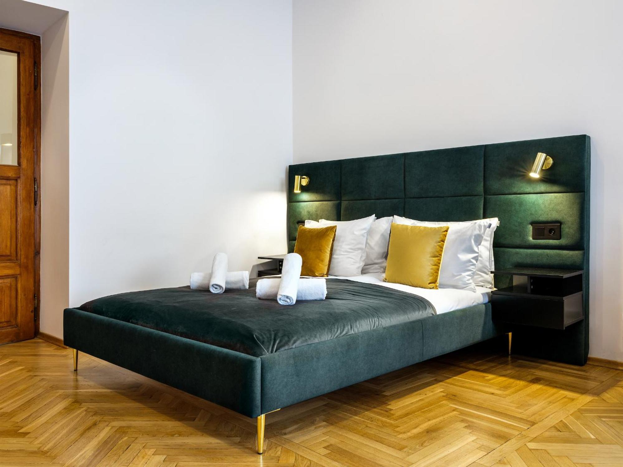 Tyzenhauz Apartments Old Town Cracovie Extérieur photo
