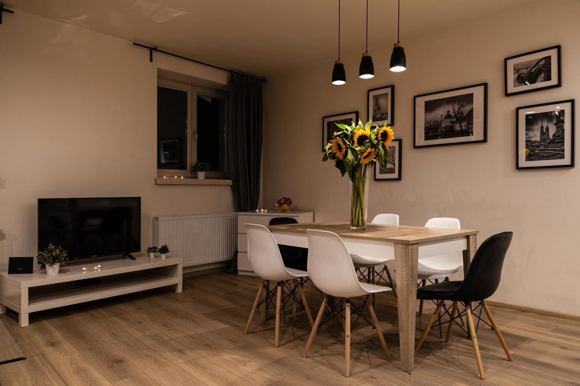 Tyzenhauz Apartments Old Town Cracovie Extérieur photo
